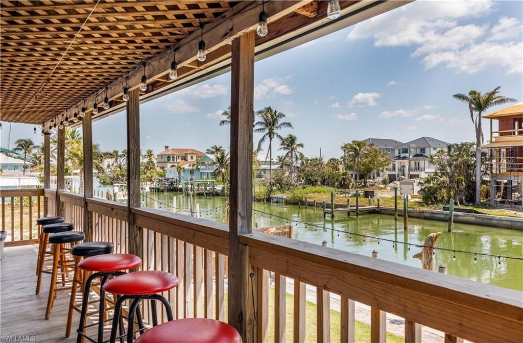 340 Crescent St, Fort Myers Beach, FL 33931 Photo