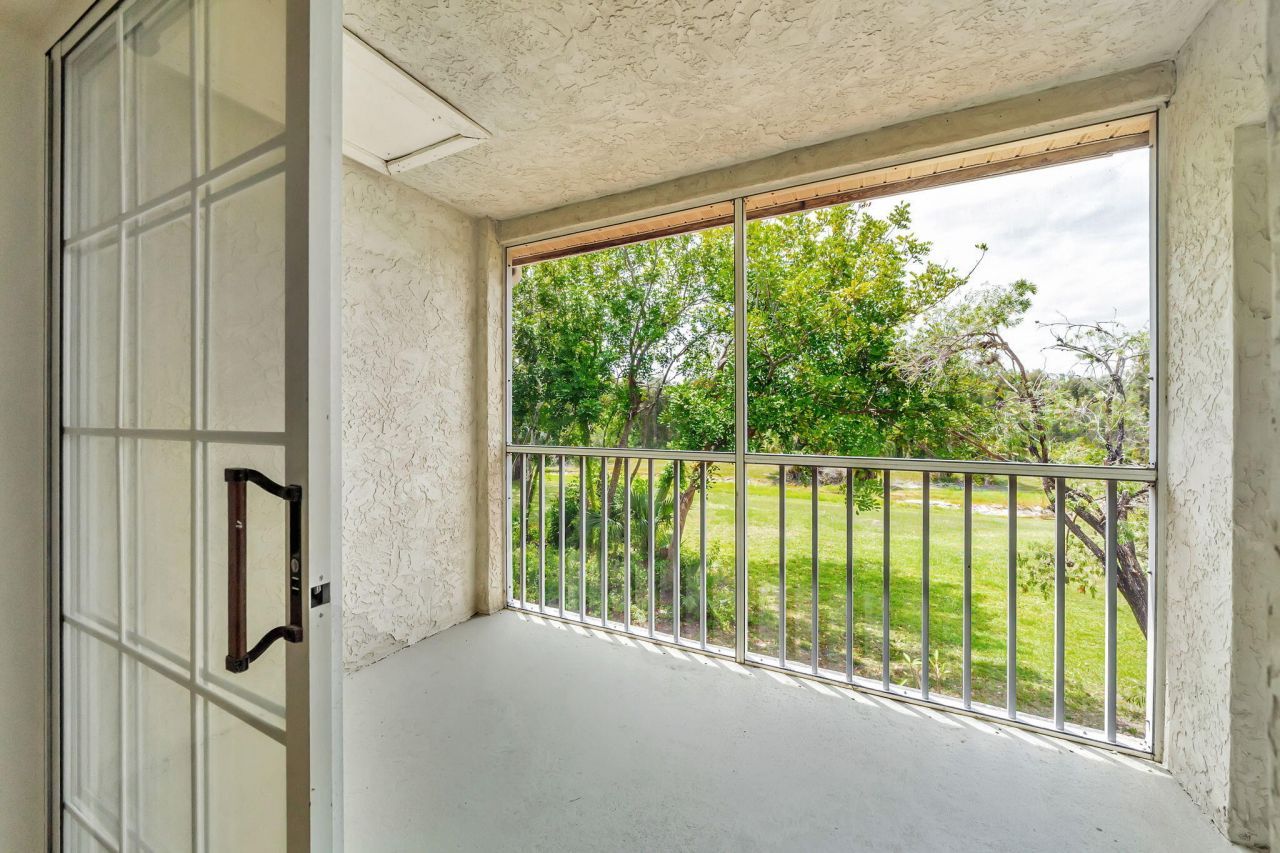 1602 SE Green Acres Circle, Unit U204, Port Saint Lucie, FL 34952 Photo