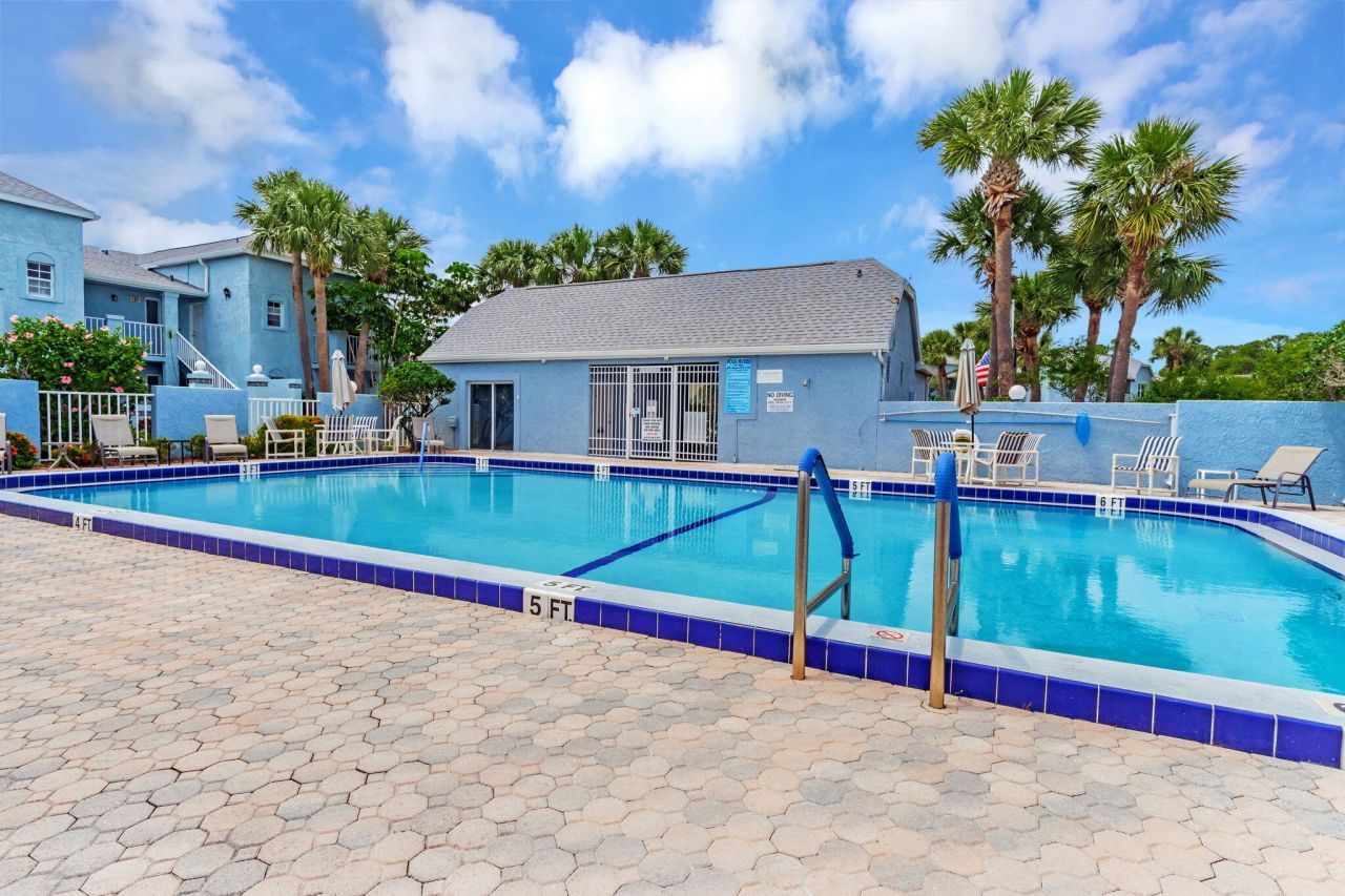 1602 SE Green Acres Circle, Unit U204, Port Saint Lucie, FL 34952 Photo