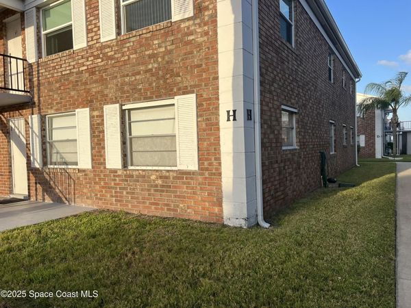 190 E Olmstead Drive, Unit H1, Titusville, FL 32780