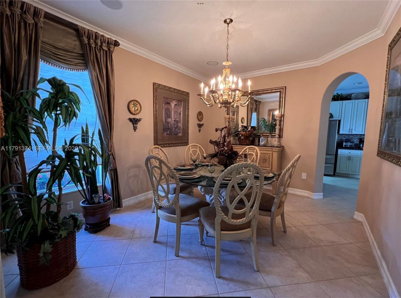 113 Bella Vista Way, Royal Palm Beach, FL 33411 Photo
