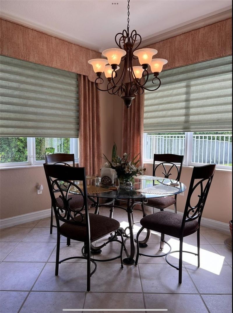 113 Bella Vista Way, Royal Palm Beach, FL 33411 Photo