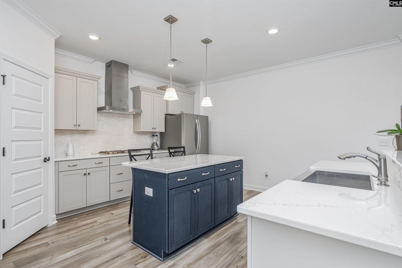 727 Sterling Creek Court Photo 17