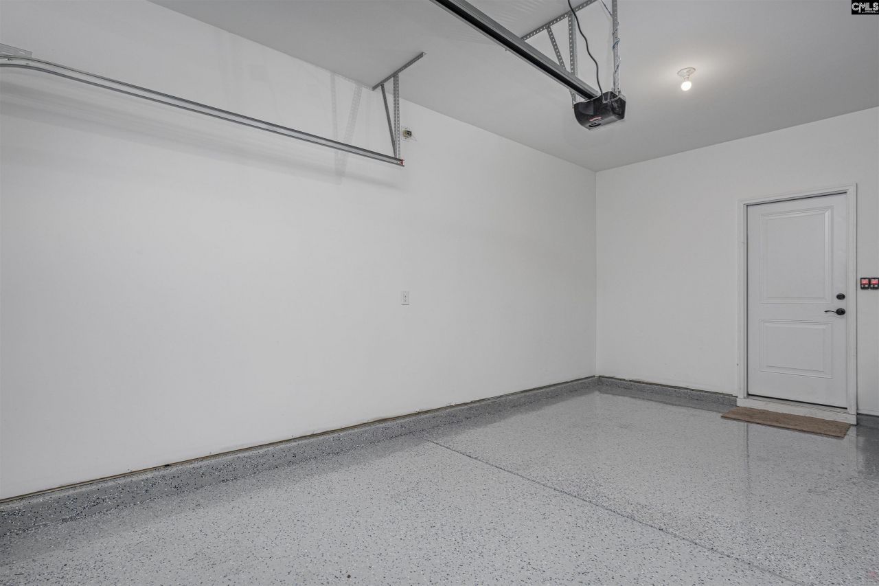 727 Sterling Creek Court Photo 37