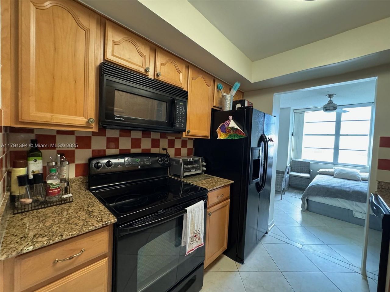 301 174th St, Unit 1105, Sunny Isles Beach, FL 33160 Photo