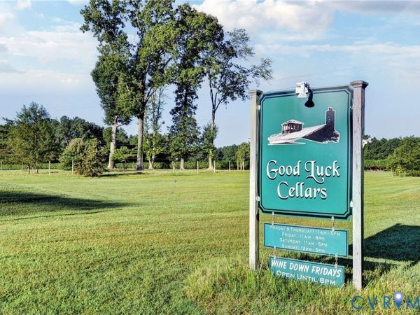 1025 Good Luck Road, Kilmarnock, VA 22482