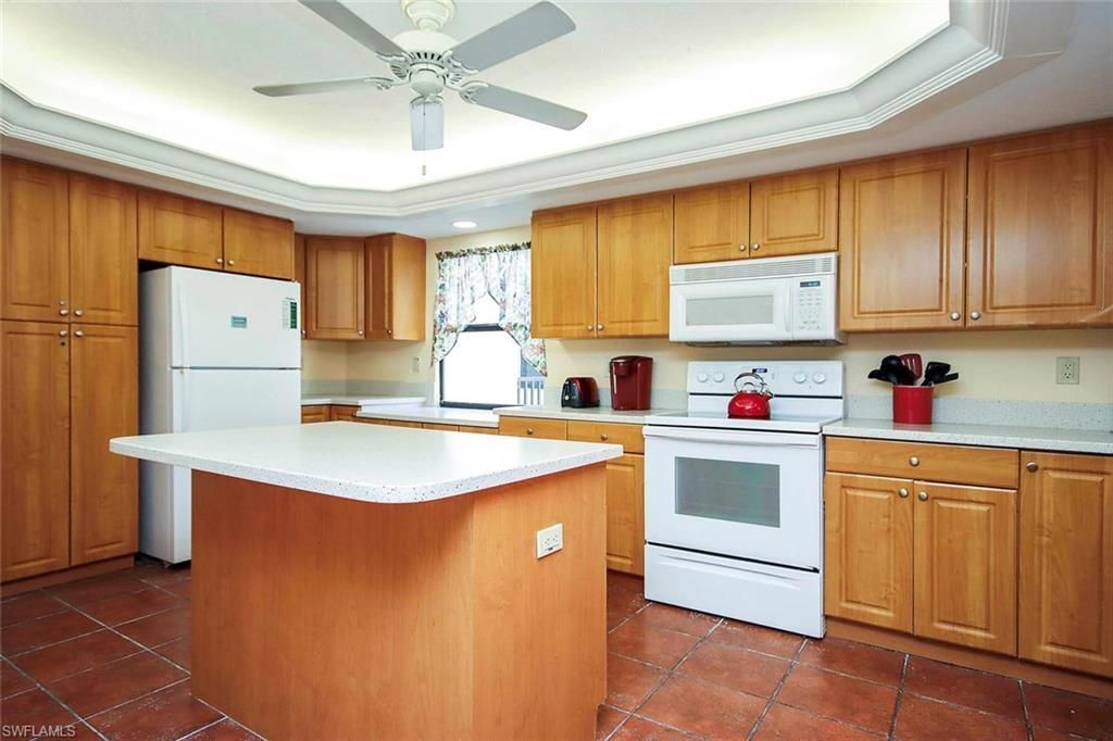 2445 W Gulf Dr, Unit 43E, Sanibel, FL 33957 Photo