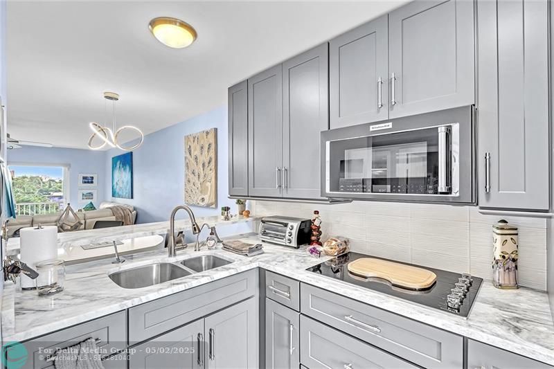 1439 S Ocean, Unit 312, Lauderdale by the Sea, FL 33062 Photo