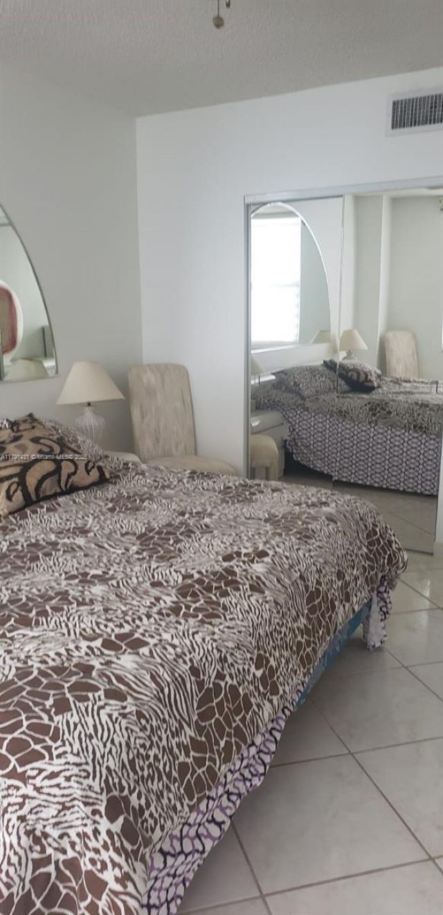 3725 S Ocean Dr, Unit 1208, Hollywood, FL 33019 Photo