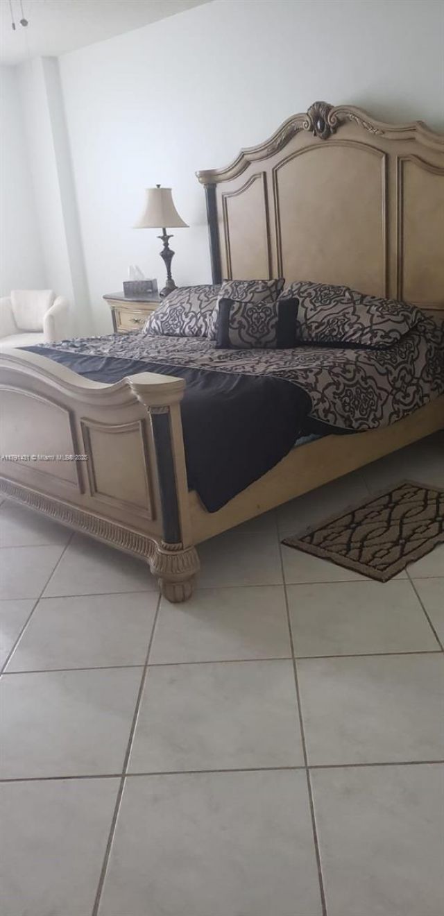 3725 S Ocean Dr, Unit 1208, Hollywood, FL 33019 Photo