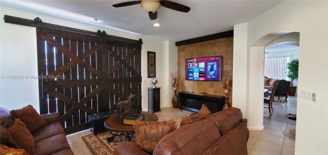 9042 Silver Glen Way, Lake Worth, FL 33467 Photo