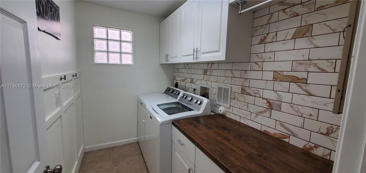 9042 Silver Glen Way, Lake Worth, FL 33467 Photo