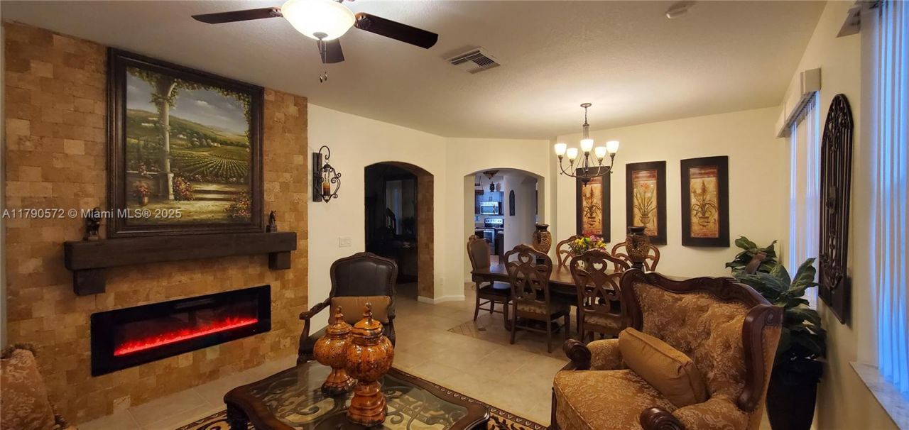 9042 Silver Glen Way, Lake Worth, FL 33467 Photo