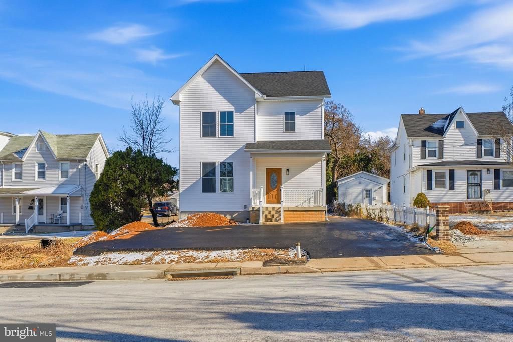 206 Winters Lane, Catonsville, MD 21228 Main Photo