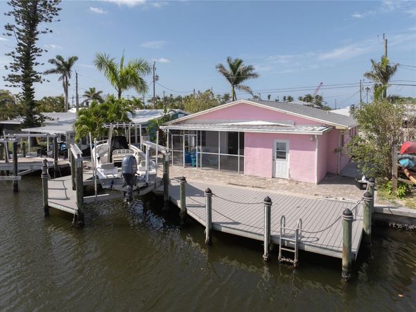 11476 MAY STREET, MATLACHA, FL 33993