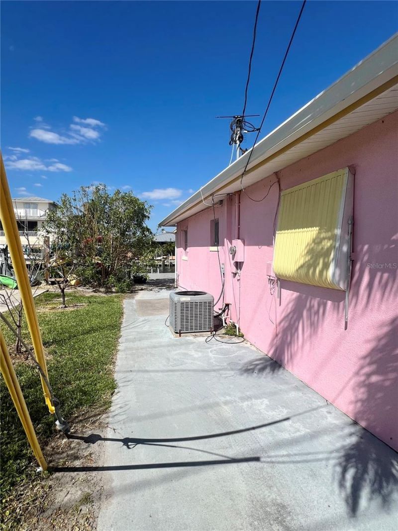 11476 May Street, Matlacha, FL 33993 Photo