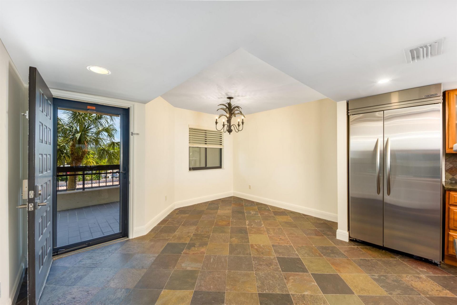 625 NW North River Drive, Unit 303, Stuart, FL 34994 Photo