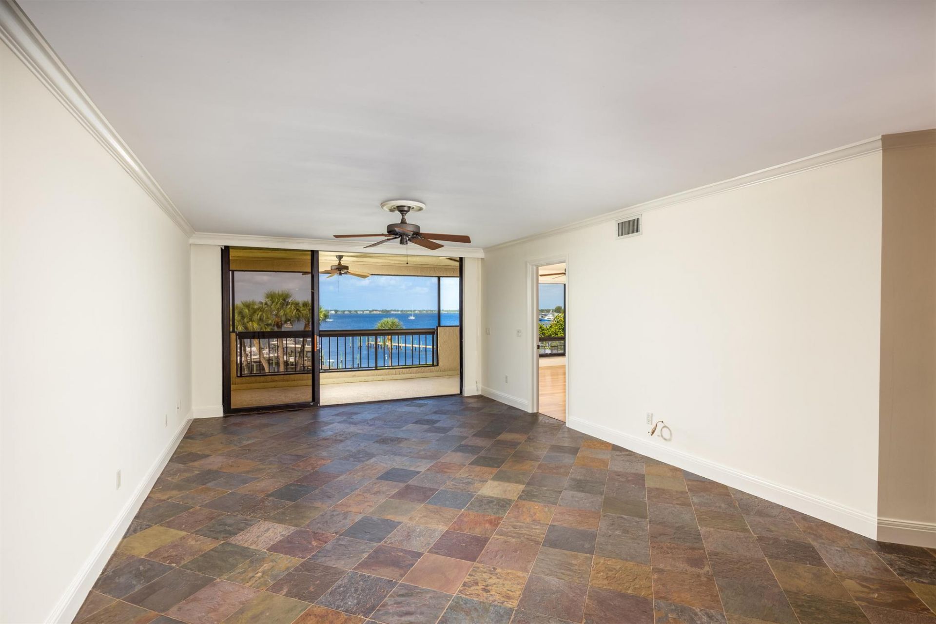 625 NW North River Drive, Unit 303, Stuart, FL 34994 Photo