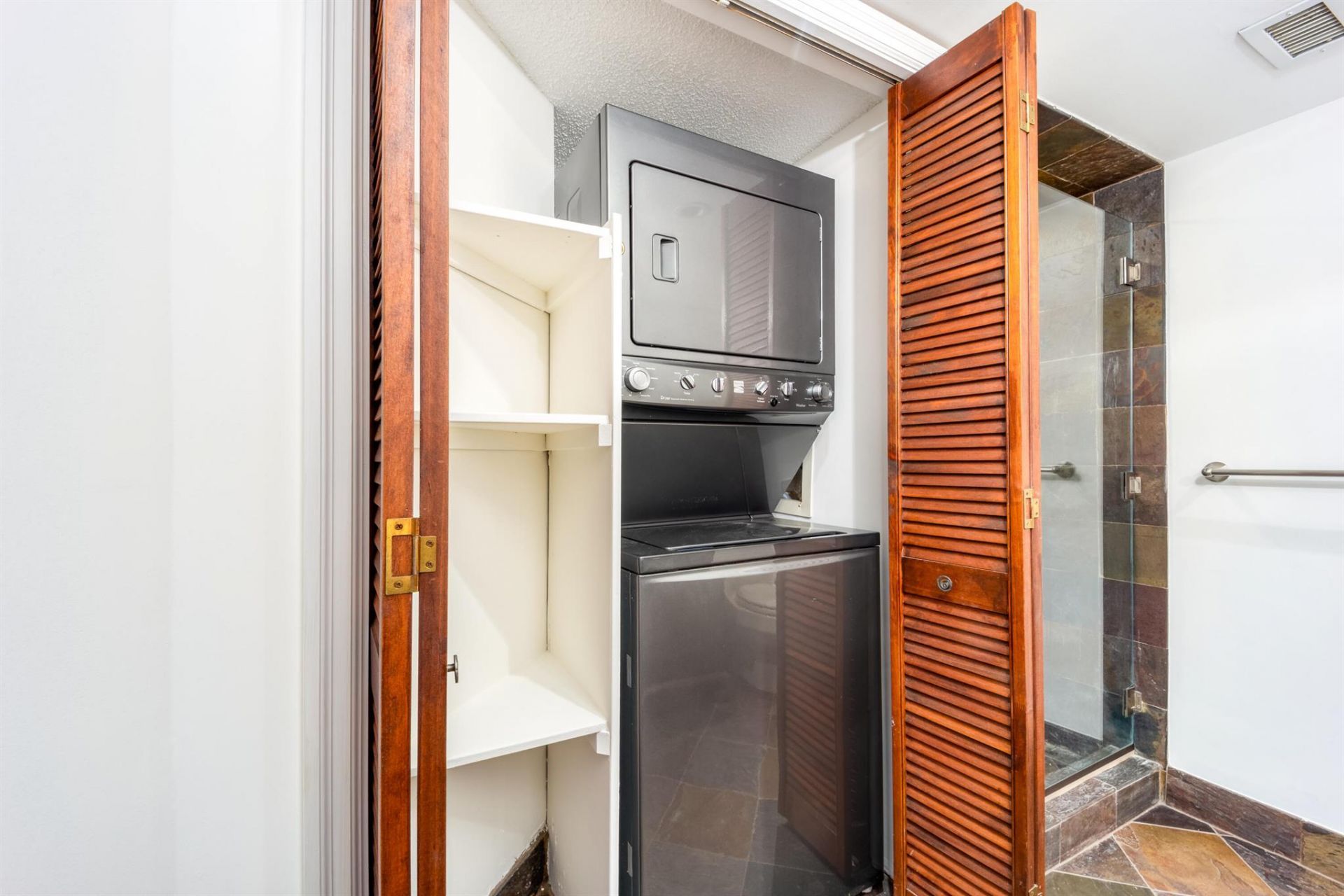 625 NW North River Drive, Unit 303, Stuart, FL 34994 Photo