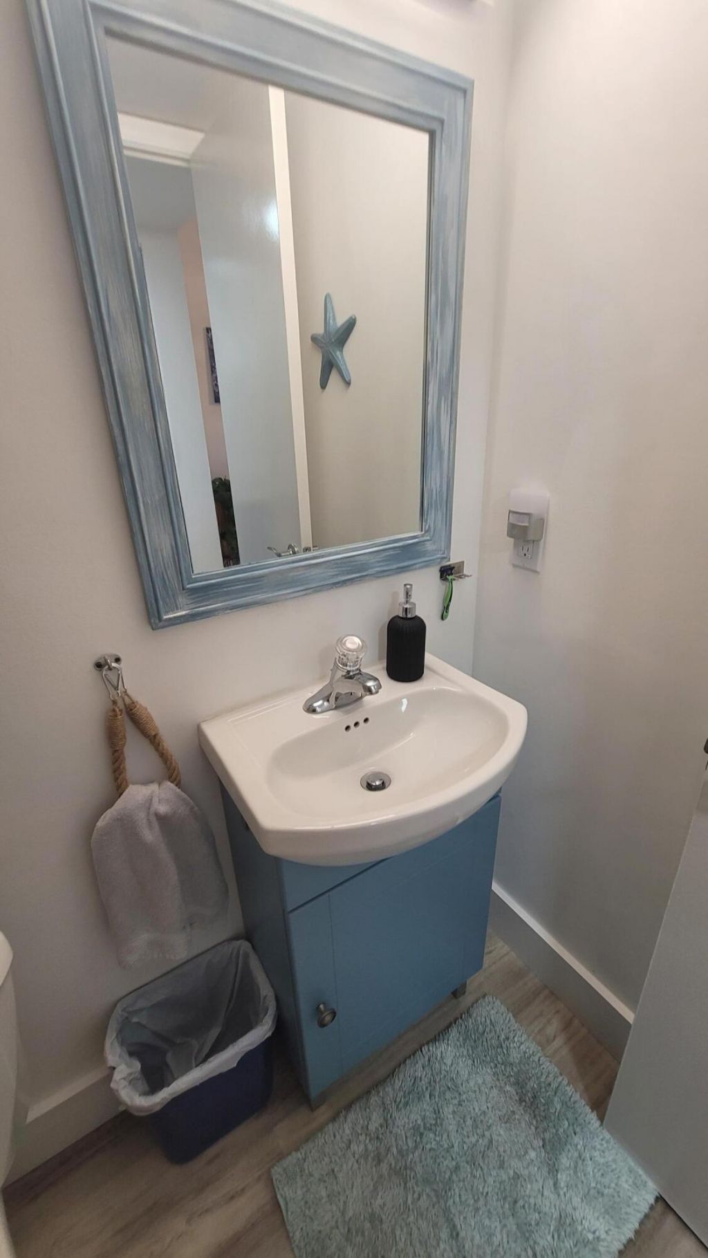 201 Kent L, West Palm Beach, FL 33417 Photo