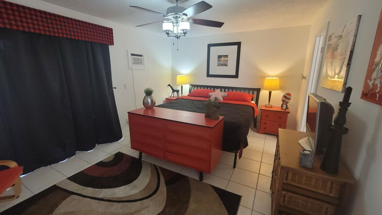 201 Kent L, West Palm Beach, FL 33417 Photo