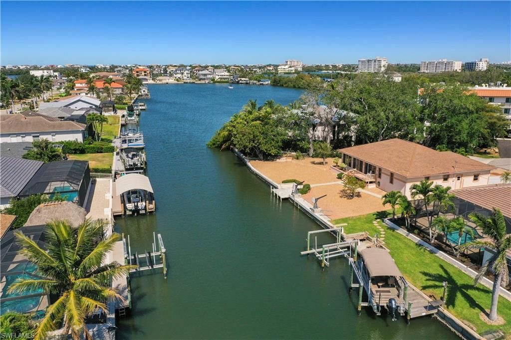 230 5th St, Bonita Springs, FL 34134 Photo