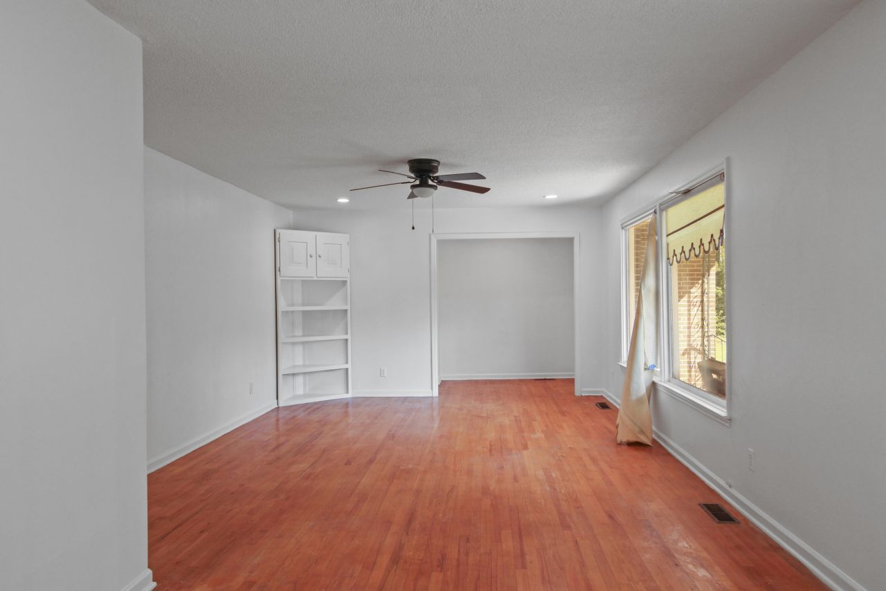 4230 Voorhees Road Photo 25