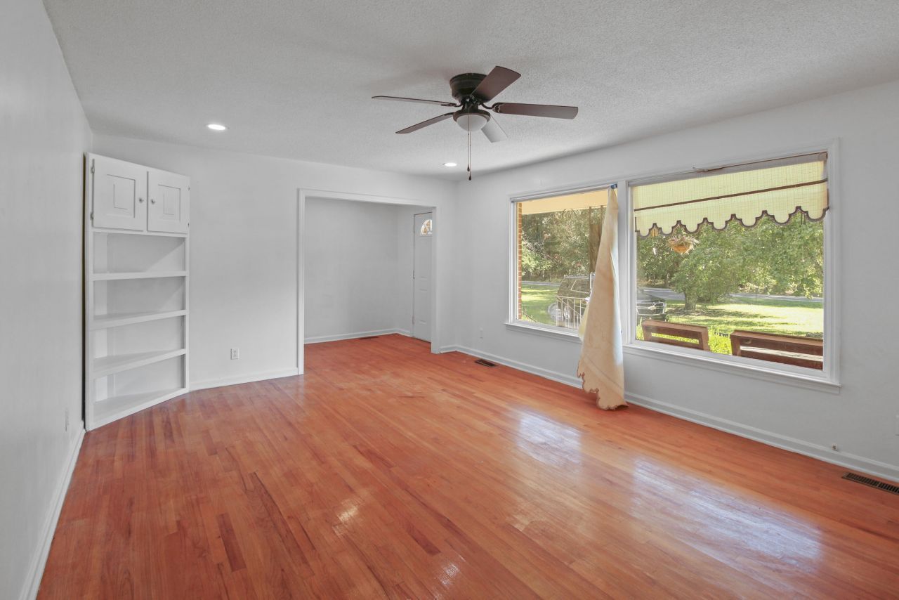 4230 Voorhees Road Photo 26