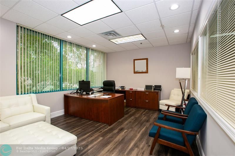 2690 Weston Rd, Weston, FL 33331 Photo