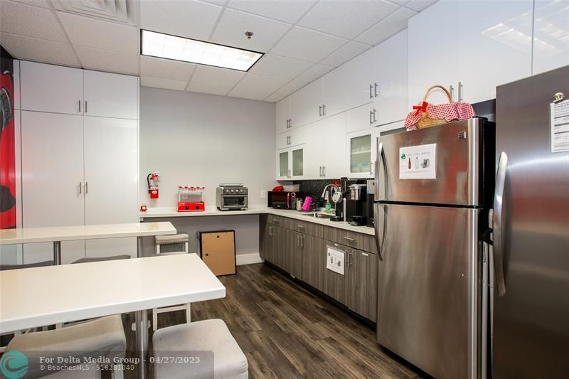 2690 Weston Rd, Weston, FL 33331 Photo