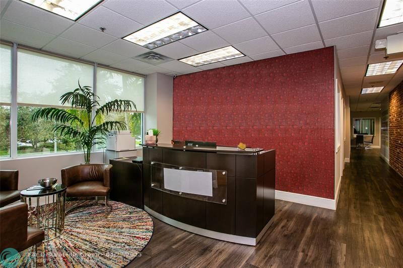 2690 Weston Rd, Weston, FL 33331 Photo