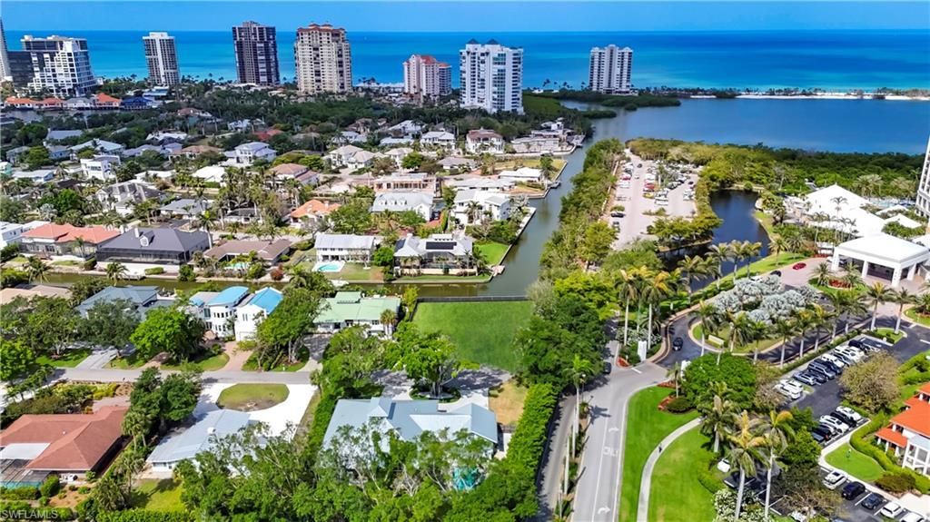 5291 Sand Dollar Ln, Naples, FL 34103 Photo