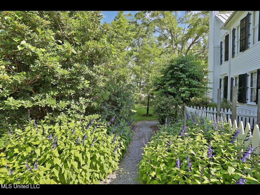 Property Image 72