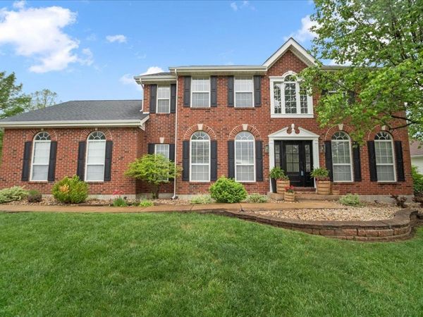 16042 Nantucket Island Drive, Wildwood, MO 63040