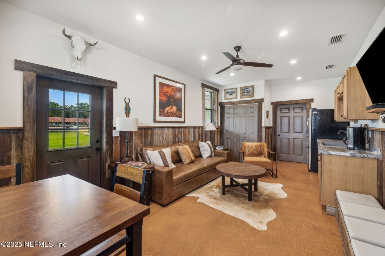 455 County Road 217, Jacksonville, FL 32234 Photo