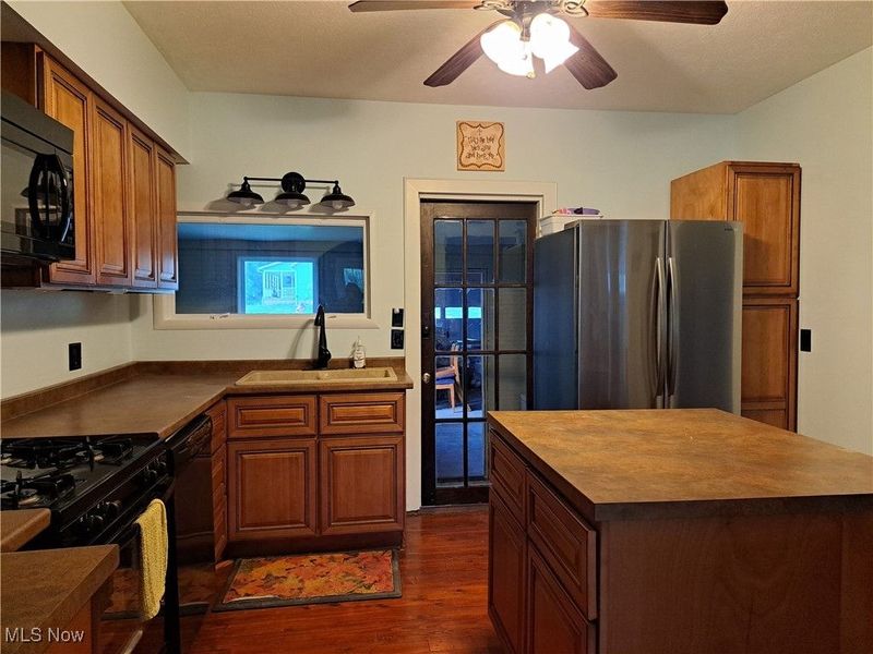 49197 John Tomcho Road, Caldwell, OH 43724 Photo 20