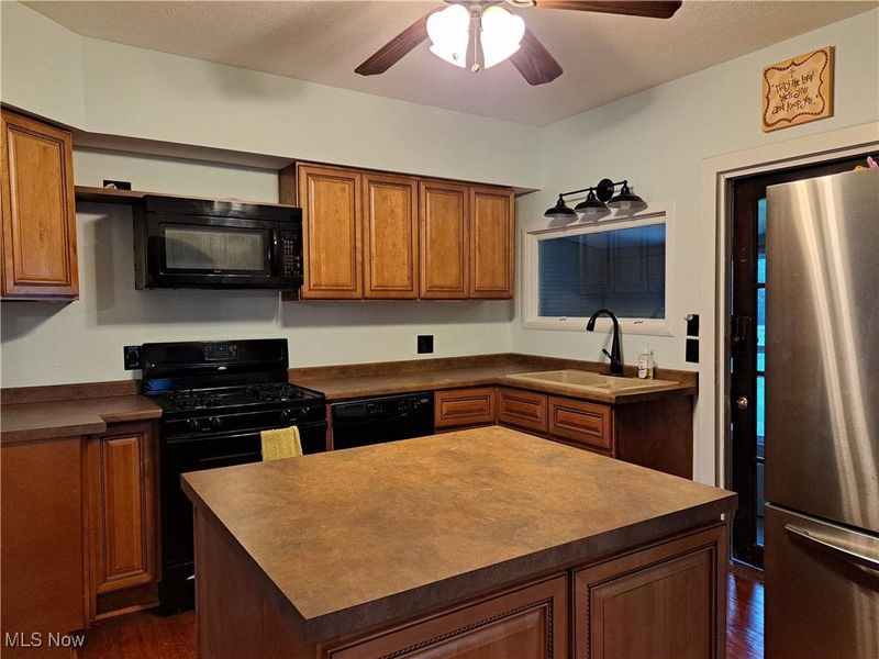 49197 John Tomcho Road, Caldwell, OH 43724 Photo 22