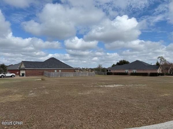 202 Lakeview Terrace, Lynn Haven, FL 32444