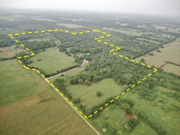 690 County Road 15560, Paris, TX 75462