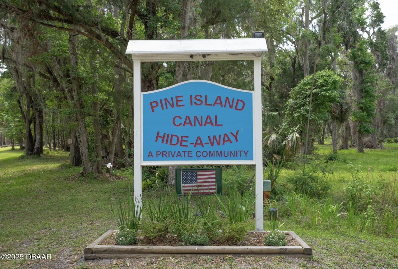 1651 Bass Avenue, Seville, FL 32190 Photo