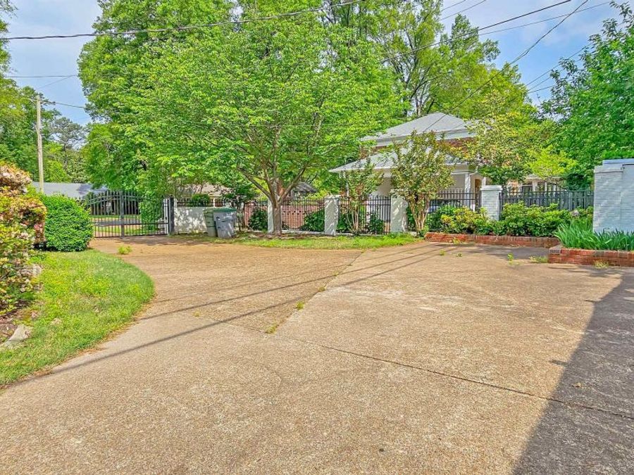 Property Image 37