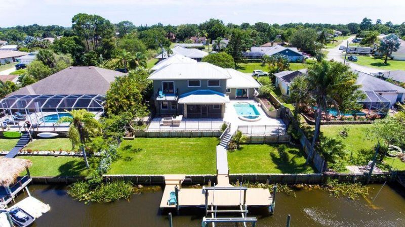 283 NE Sagamore Terrace, Port Saint Lucie, FL 34983 Photo