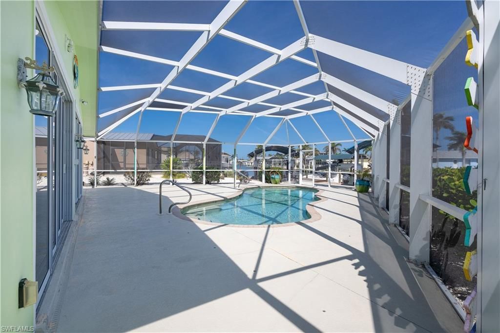 3226 Vacation Ln, Saint James City, FL 33956 Photo