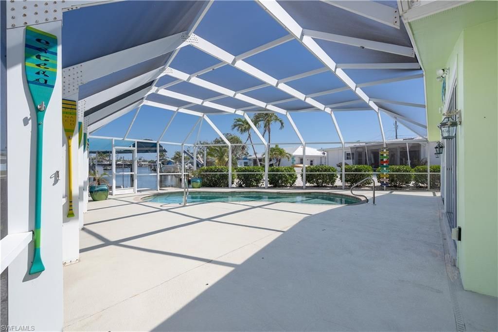 3226 Vacation Ln, Saint James City, FL 33956 Photo