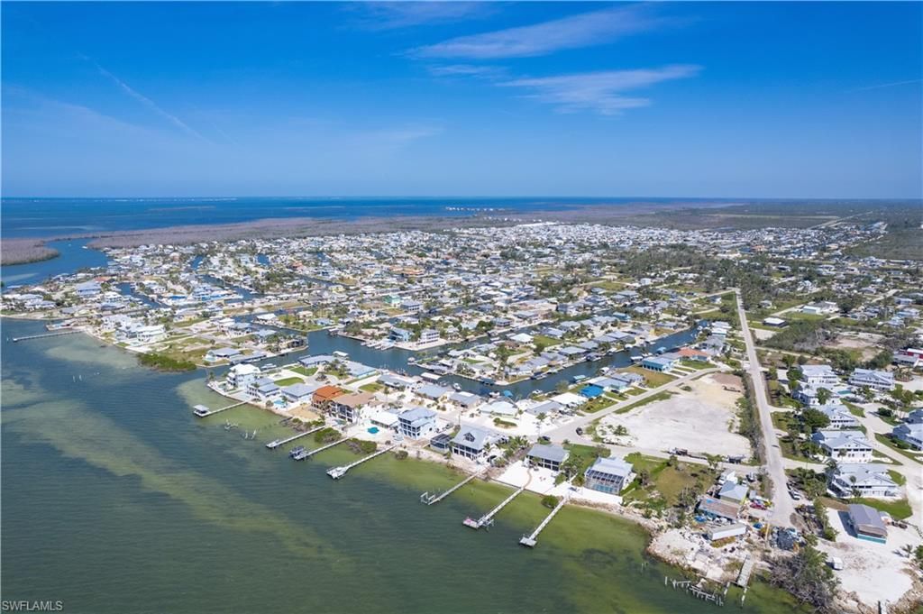 3226 Vacation Ln, Saint James City, FL 33956 Photo