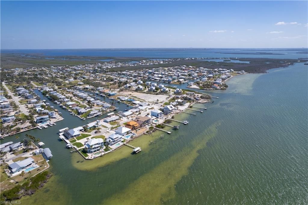 3226 Vacation Ln, Saint James City, FL 33956 Photo