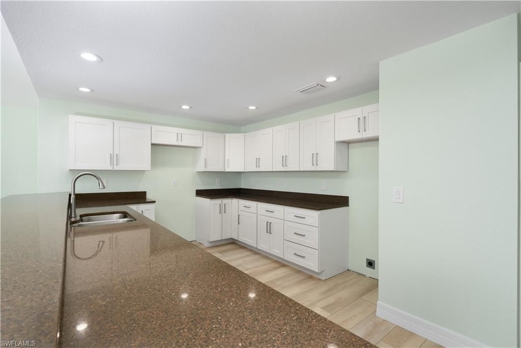 3226 Vacation Ln, Saint James City, FL 33956 Photo