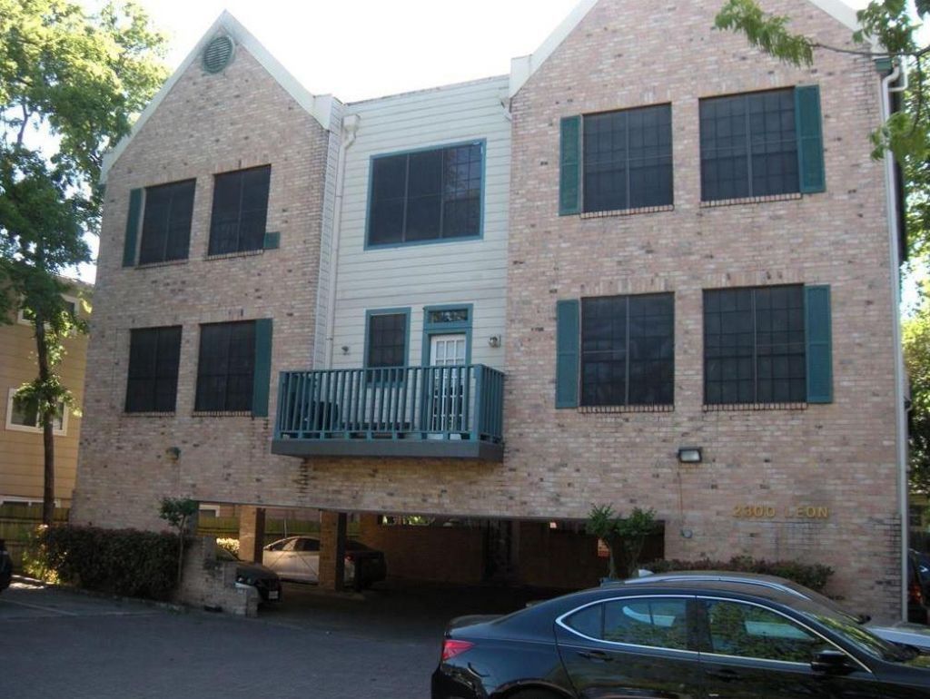 2300 Leon St, Unit 201, Austin, TX 78705 Main Photo