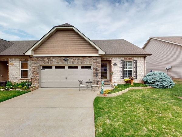 92 Whitman Xing, Clarksville, TN 37043