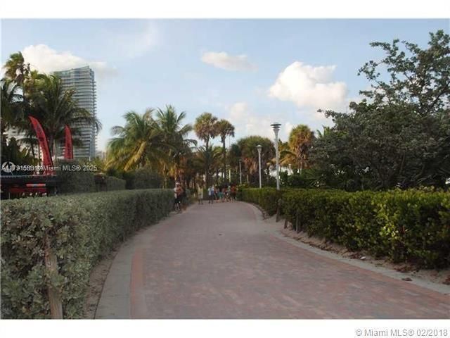 100 Lincoln Rd, Unit 705, Miami Beach, FL 33139 Photo